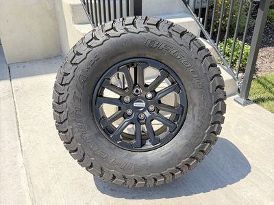 Ford F150 Raptor Rims and Tires 315/70R17 Bfgoodrich Ko3