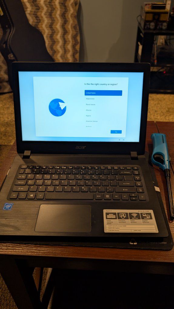 Acer Aspire 1 A114-32-C3N0 Laptop - 4GB DDR4, 64GB eMMC, Intel Celeron N4000, 802.11ac