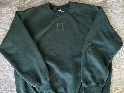*LIMITED EDITION* Swig Embroidered Green Crewneck Sweatshirt L/XL