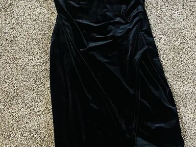 Honey And Rosie Dress Size M