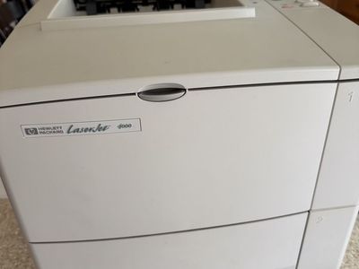 HP Laserjet 4000 (like new)