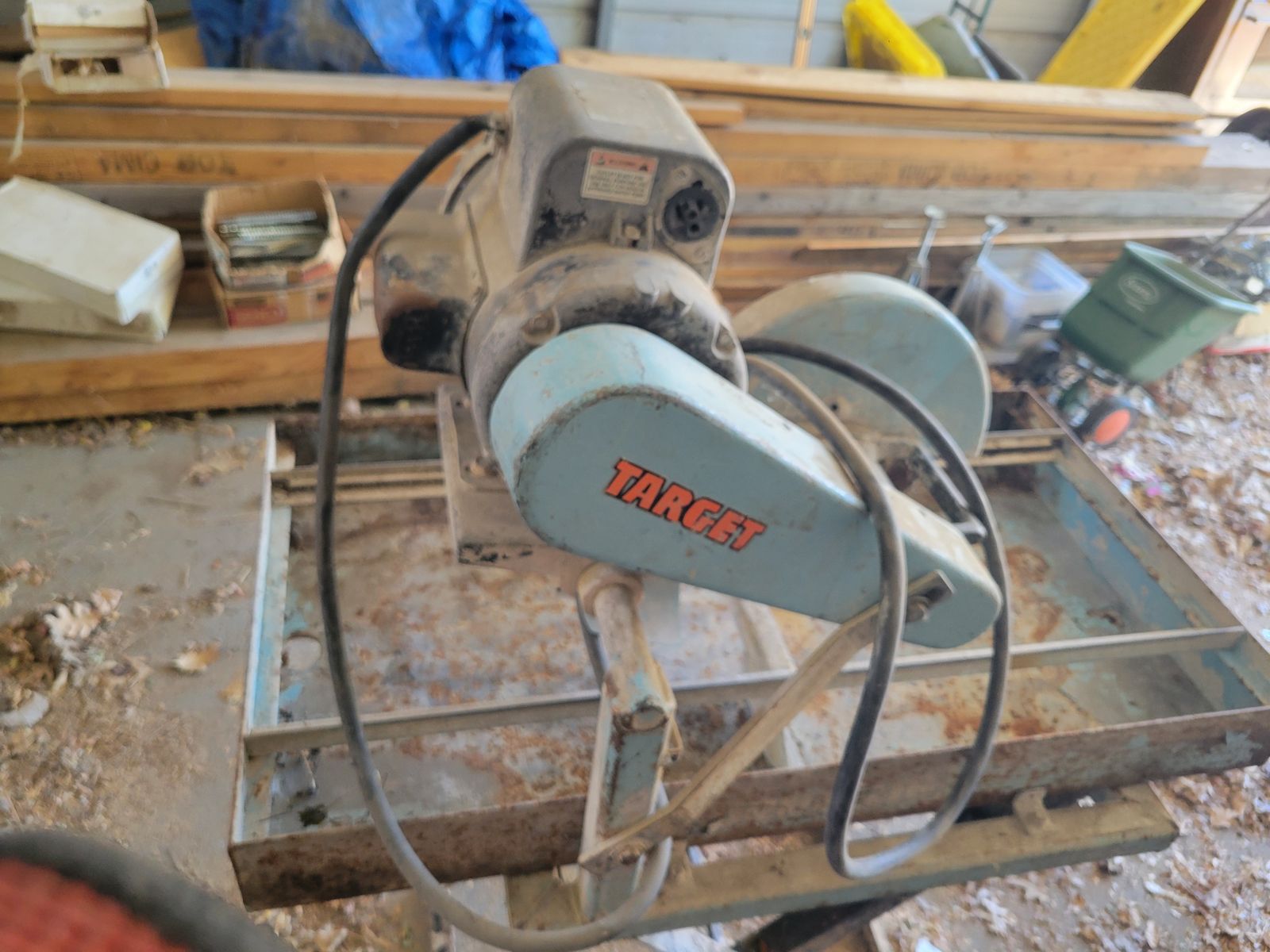Tile saw