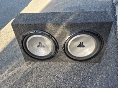 JL Audio Subwoofers in Sub Box