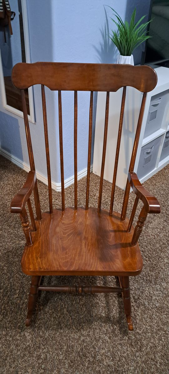 Wooden Rocking Chair