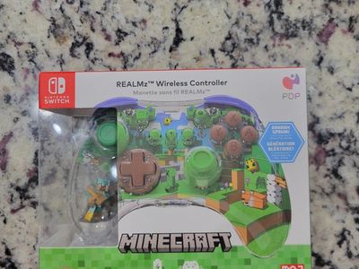 New MINECRAFT Realmz Wireless SWITCH controller