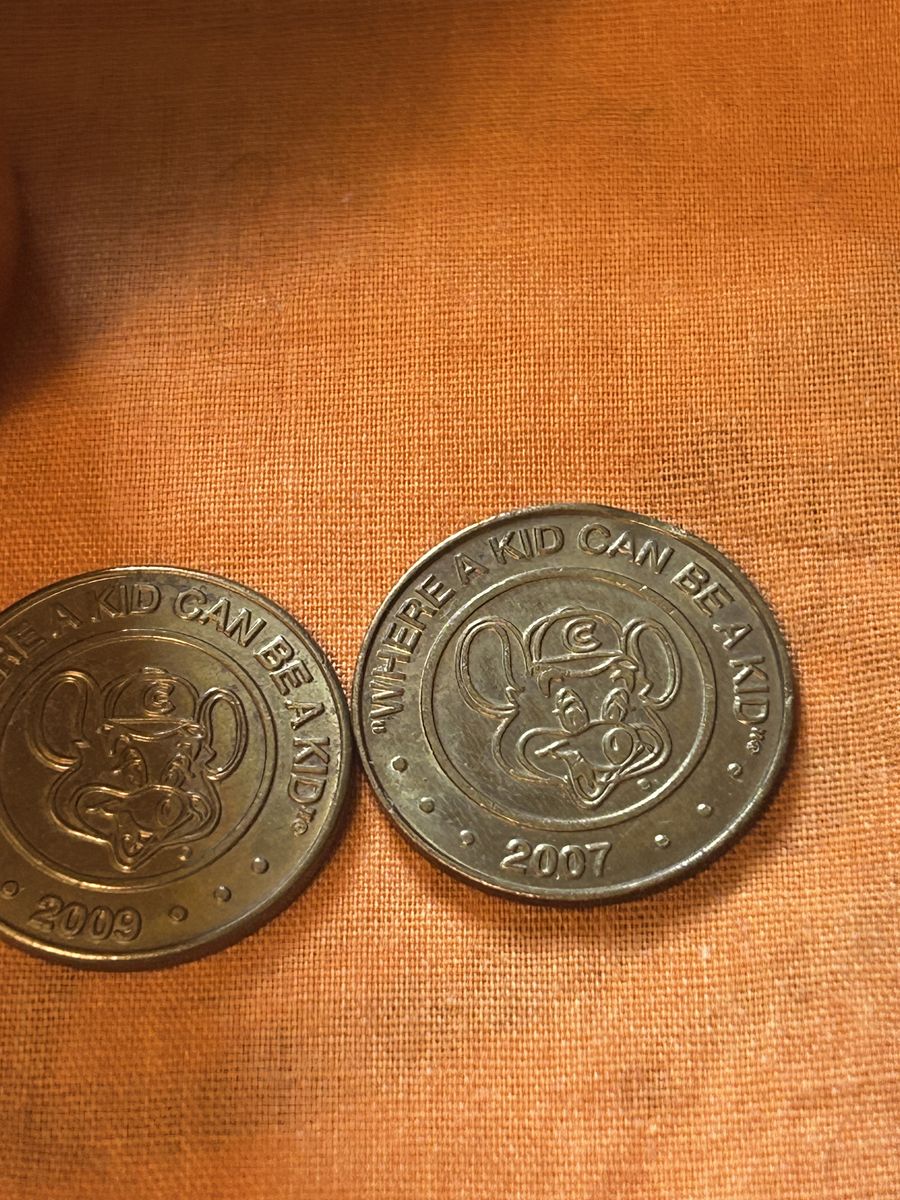Tokens Chuck E Cheese