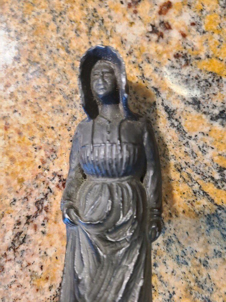 Pioneer Woman Bronze