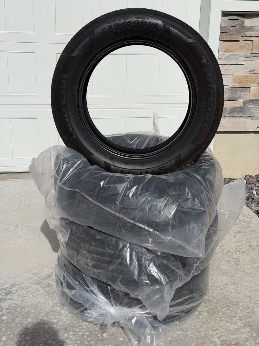 Tires - Laufenn S Fit AS235/60 R18