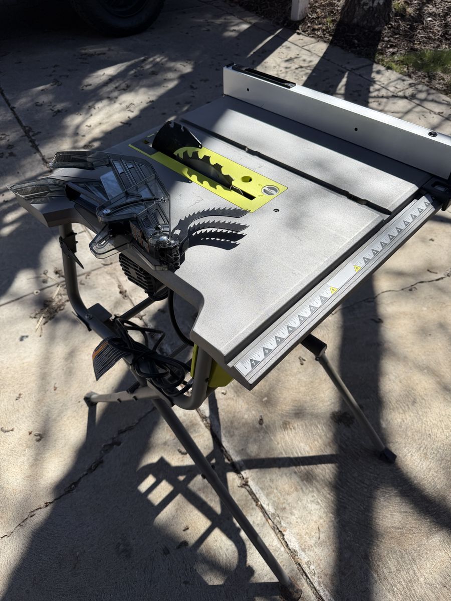 Ryobi 10" table saw
