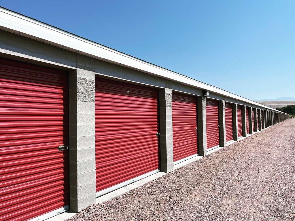 Storage Units Available!!  BEST PRICES AROUND!!