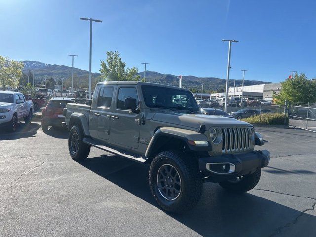 2020 Jeep Gladiator Overland