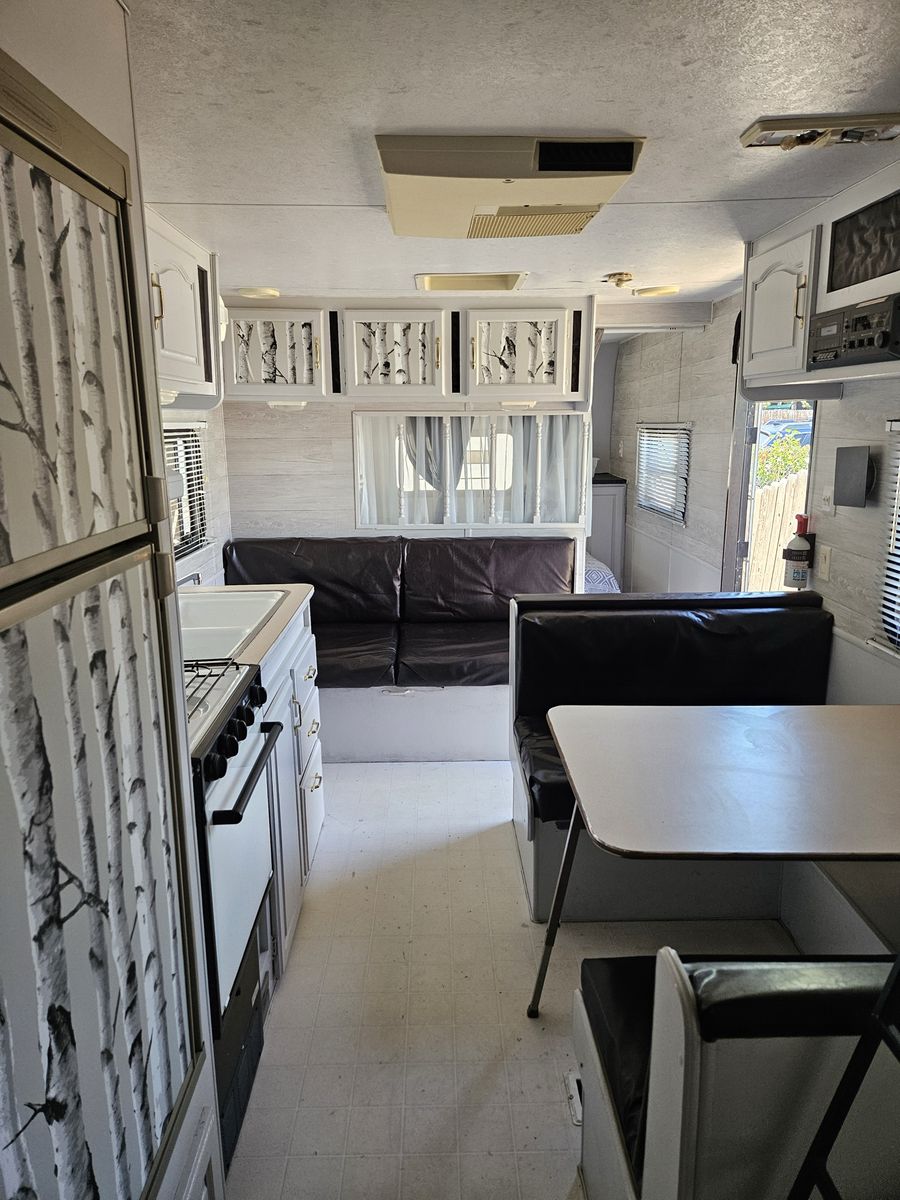 Main image 5