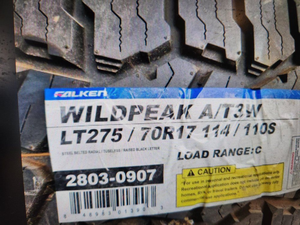 275/70r17 falken wildpeak at4w 