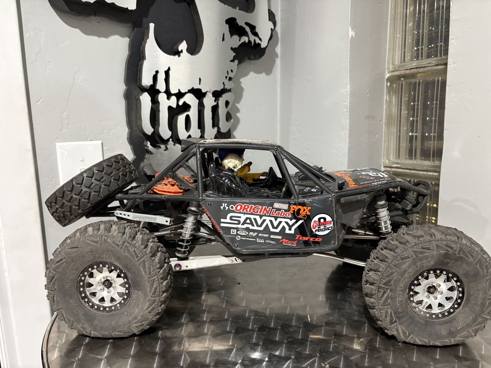 Axial RR10 Bomber Brushless