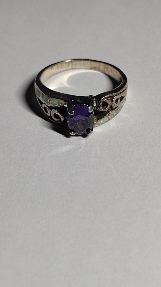 .925 SILVER AMETHYST AND OPAL RING