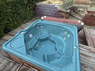 Free! Tiger River hot tub
