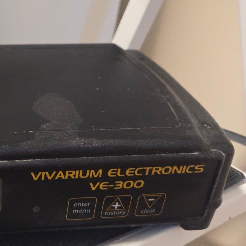 Vivariym VE-300 Thermostat