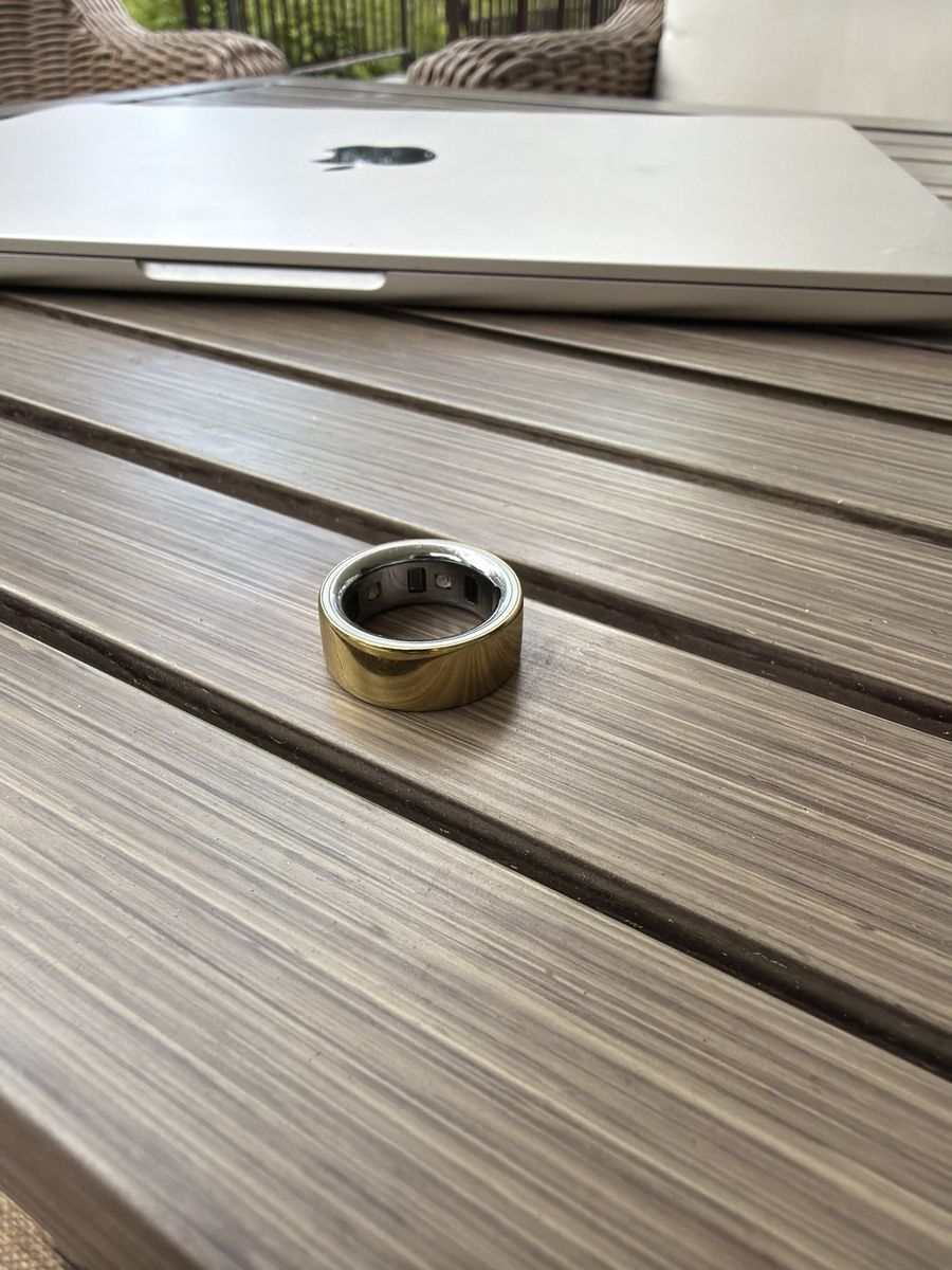 Oura Ring - Gen 4 - Gold - Size 5