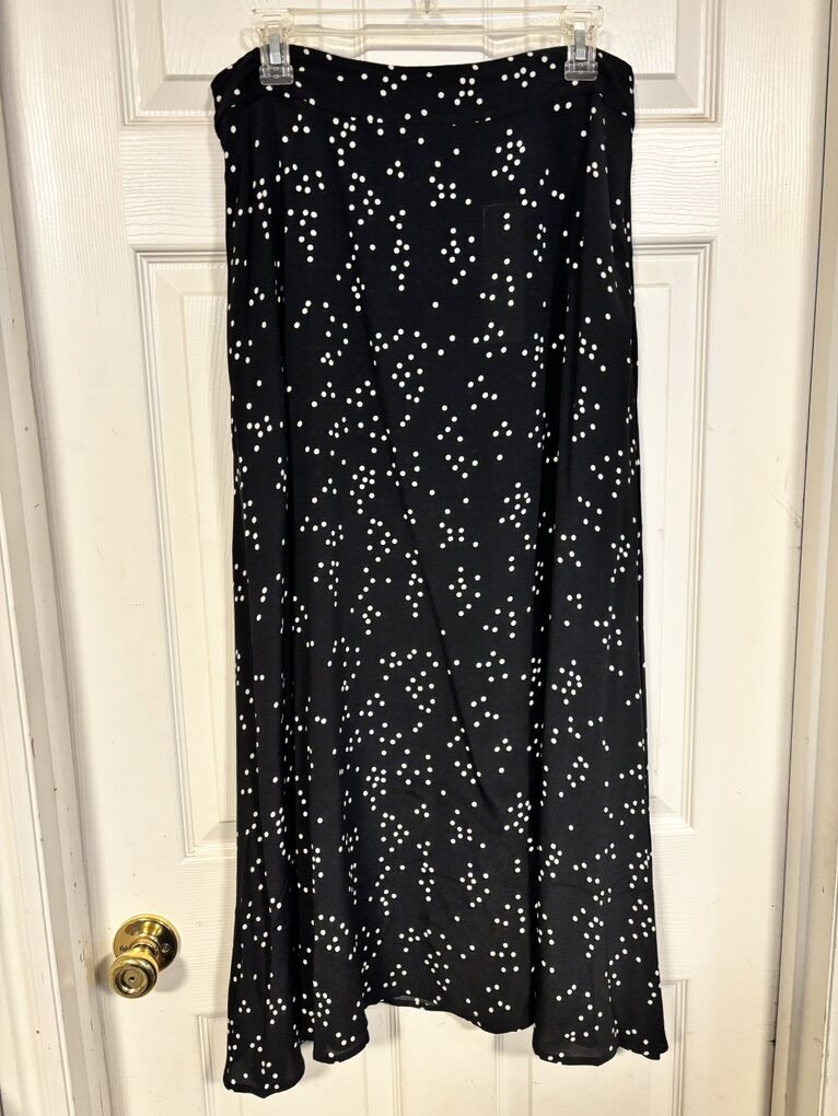 Piper and Scoot Polka Dot Midi skirt NWT