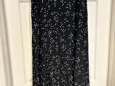 Piper and Scoot Polka Dot Midi skirt NWT