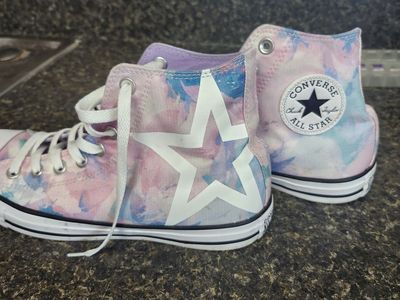 Converse Shoes 10/8