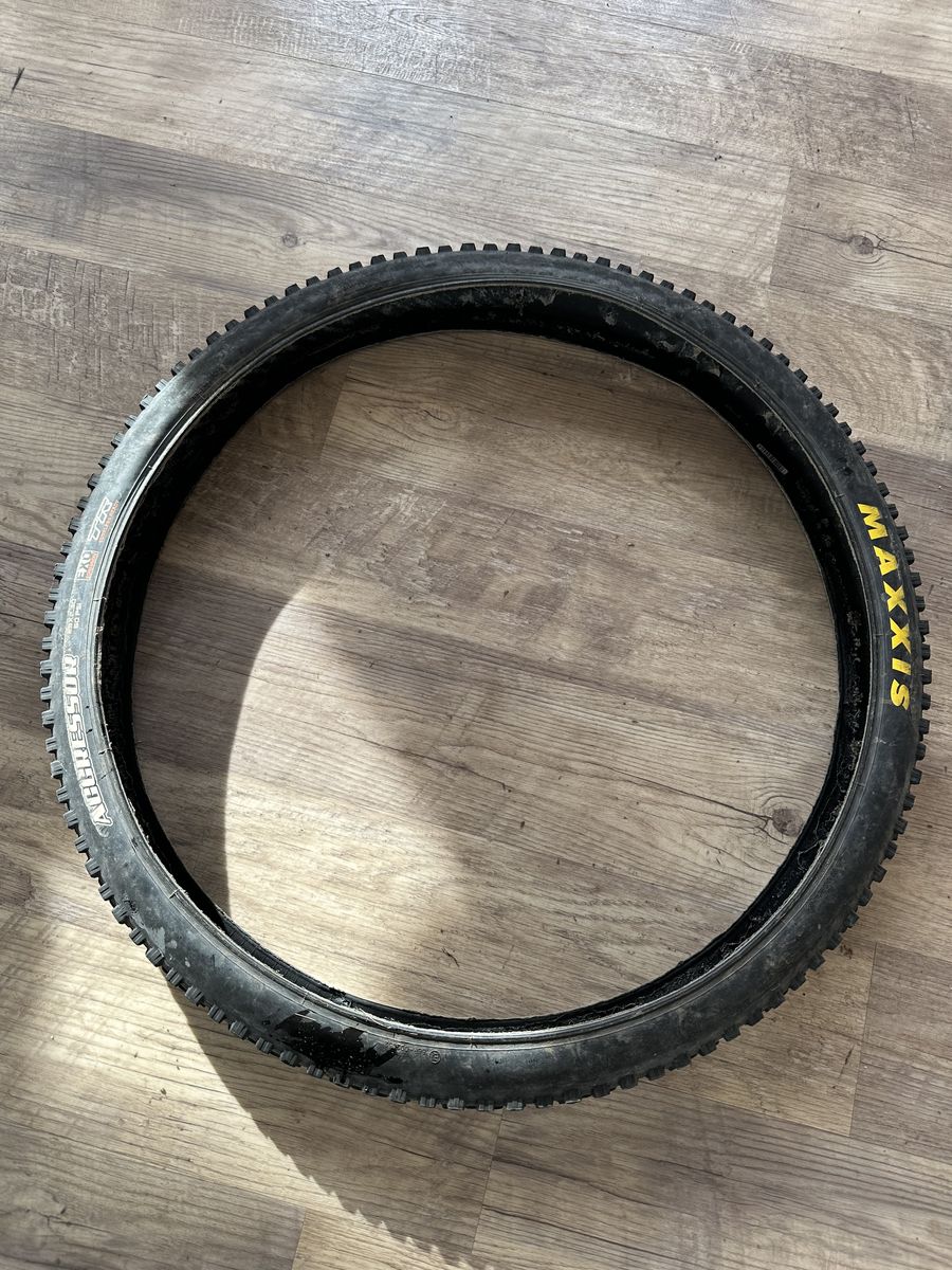 MAXXIS AGGRESSOR tire 29 x 2.30