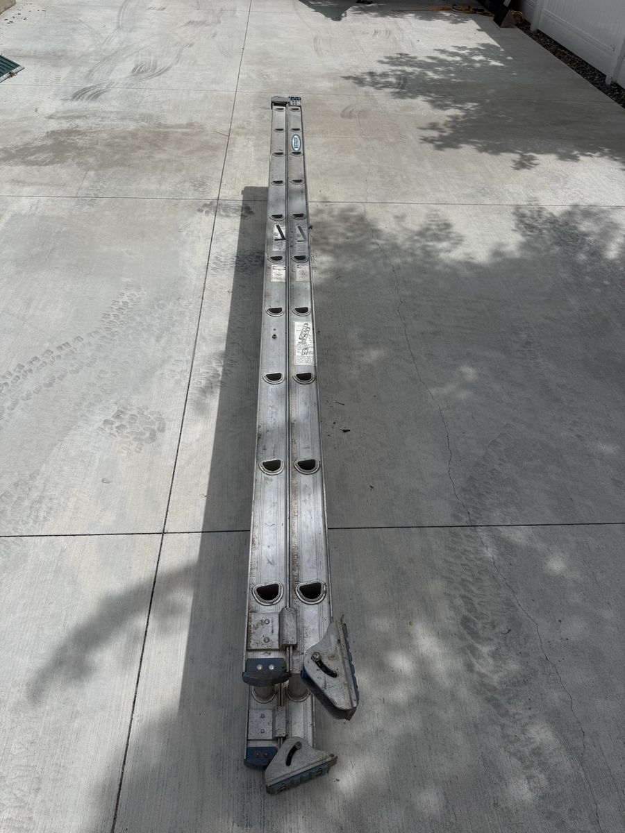 Main image 6