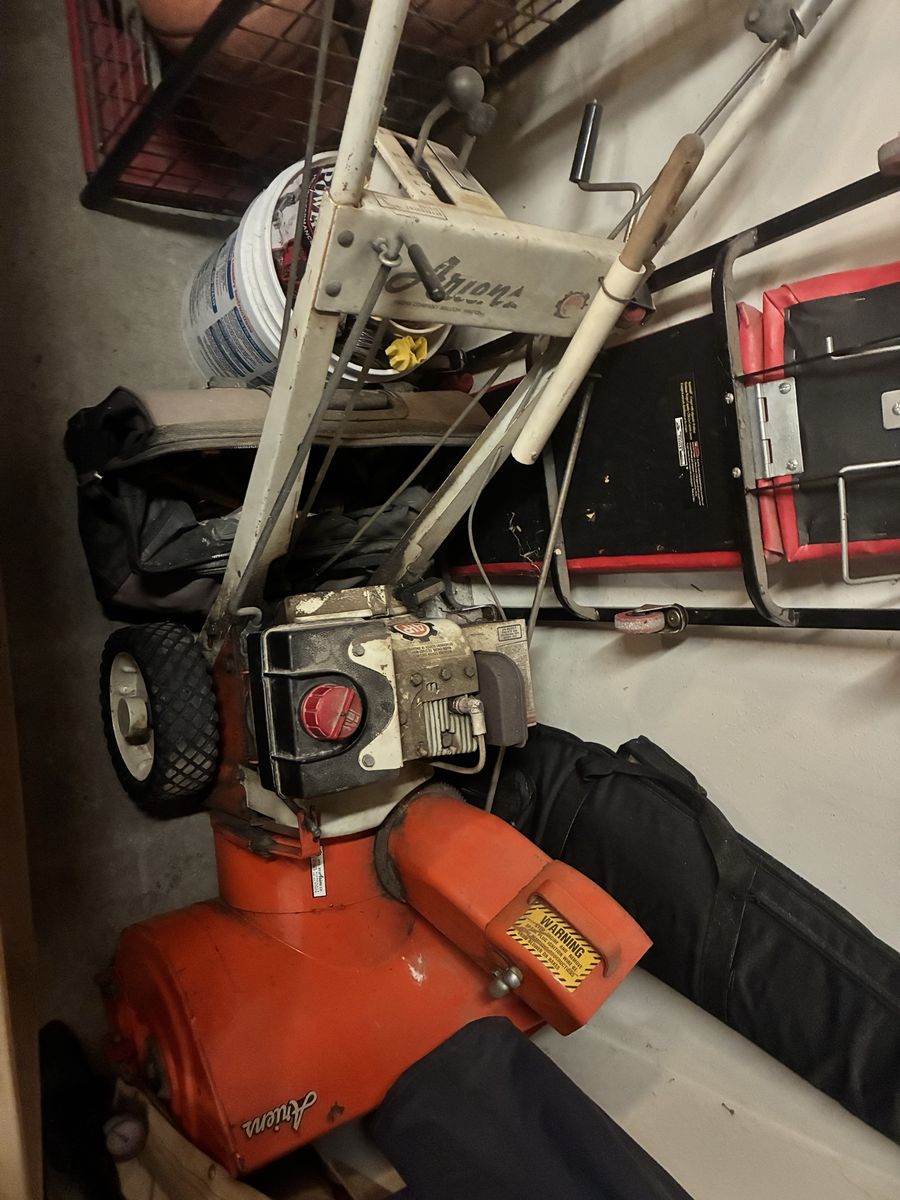 Ariens 4hp snowblower