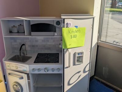 Play Kitchen