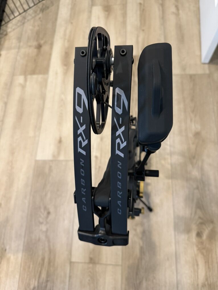 Hoyt Carbon Rx9 Left Handed