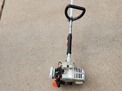 Echo GT-200R Gas String Trimmer / Weed Wacker - Runs Good