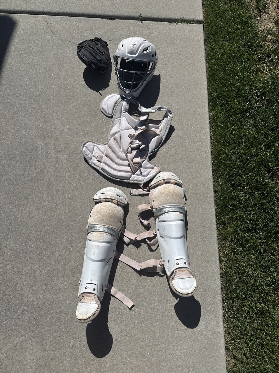 Easton x Jen Schro Baseball Catcher Set