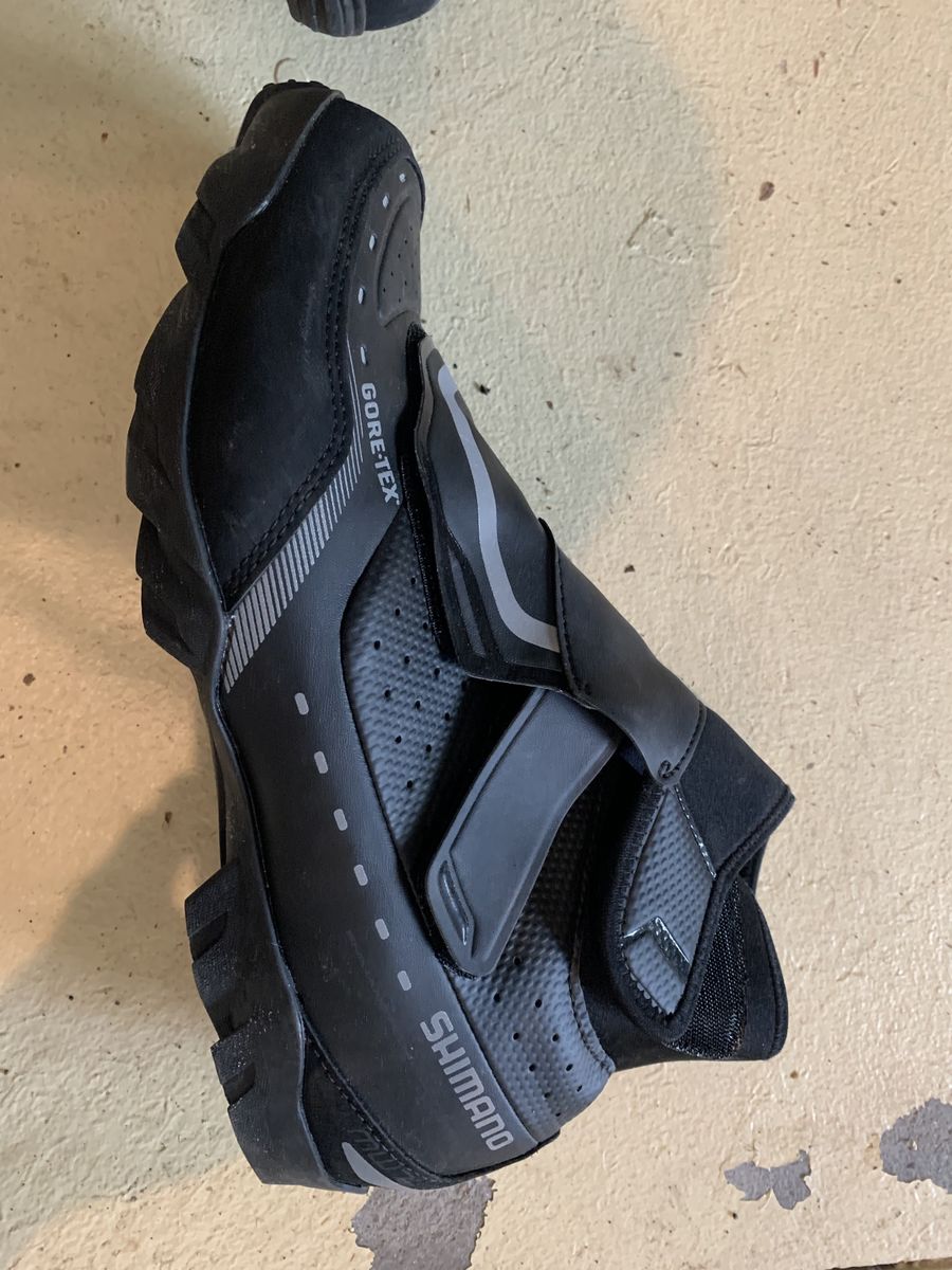 Shimano Gore-Tex Cycling Shoes - Black, All-Weather Performance