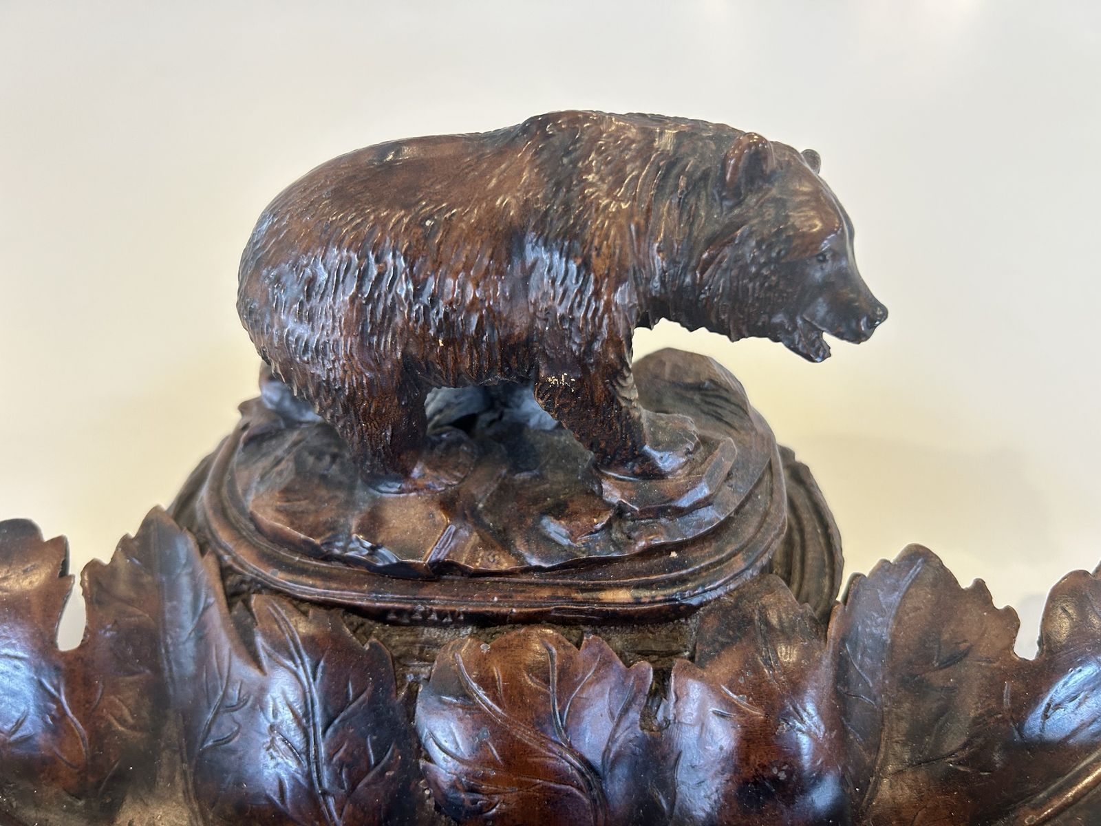 Main image 3