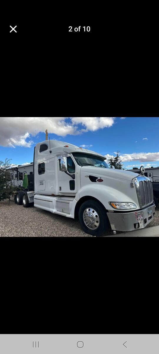 Peterbilt 387 lower skirts / tire rack