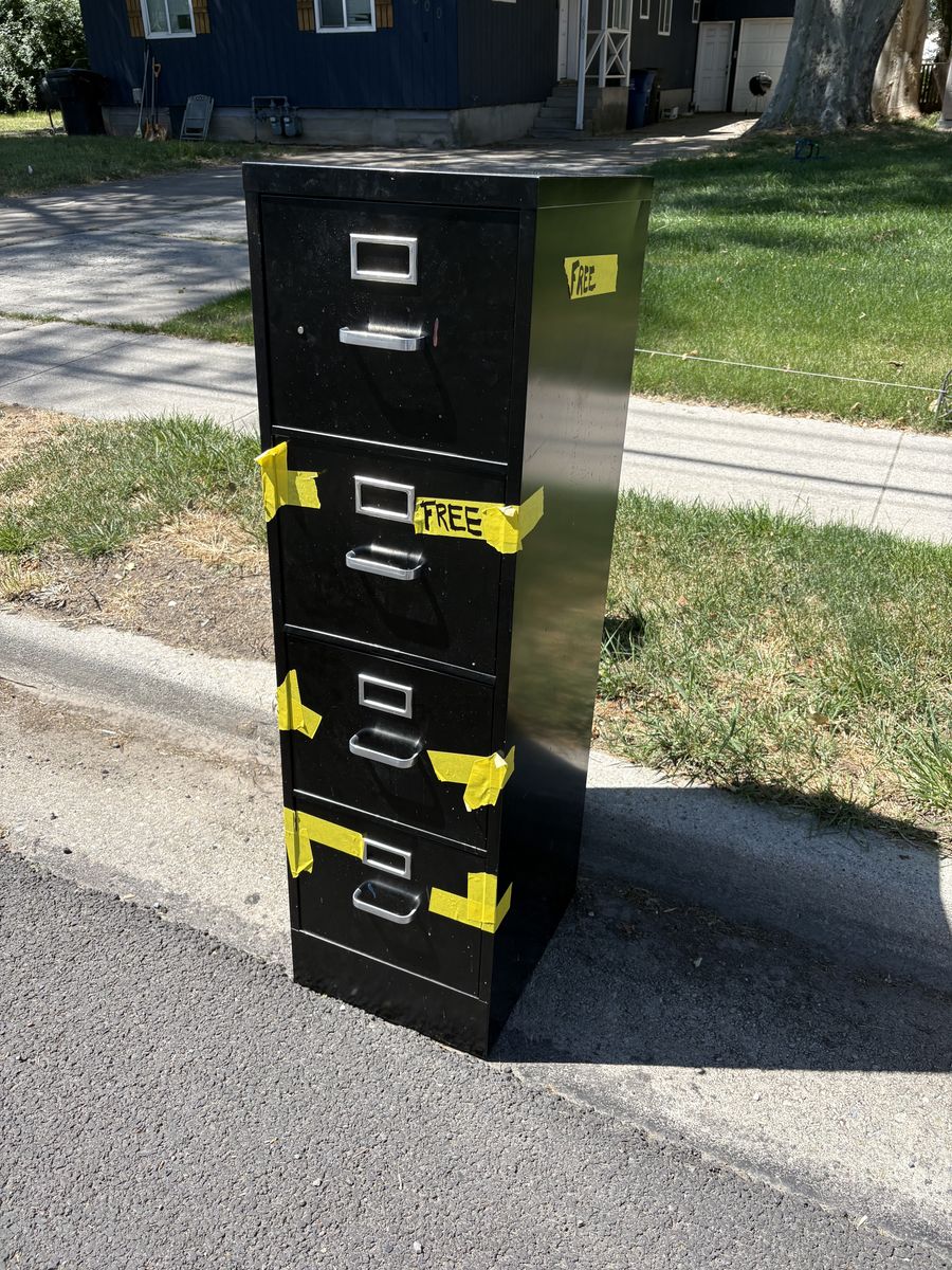 Filing cabinet Free