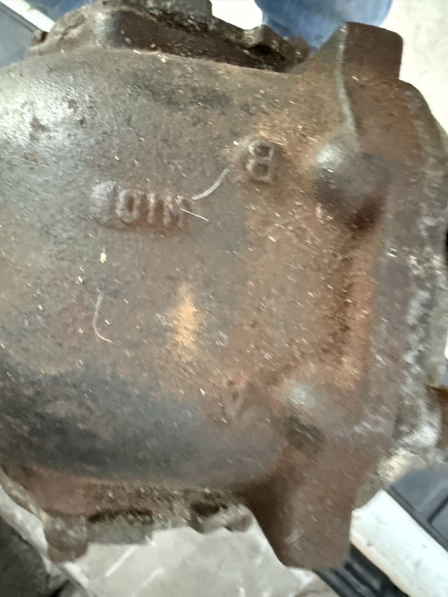 Main image 3