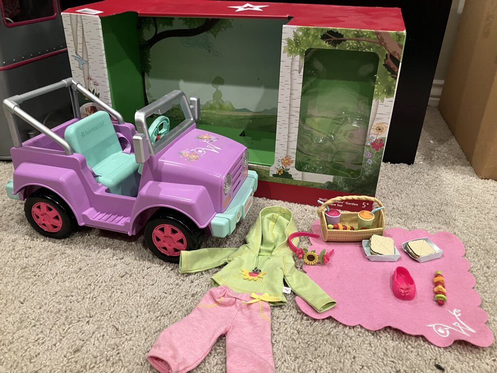 American Girl Wellie Wisher Jeep and Garden Set