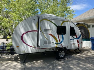 Rpod Camp Trailer