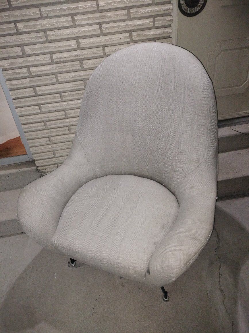 Mid-Century Modern Light Gray Upholstered Swivel Accent Chair