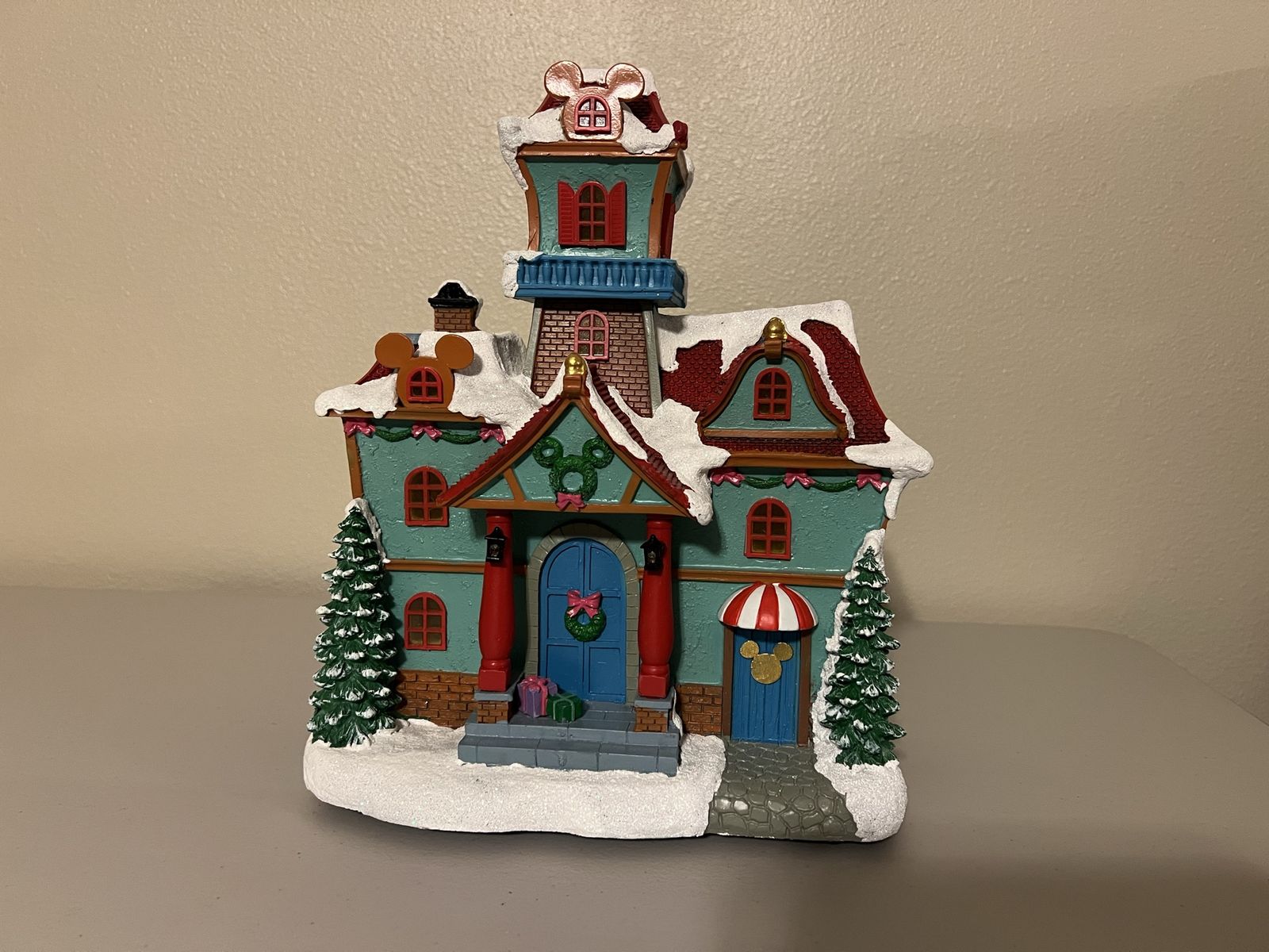 Disney Mickey's Christmas Snowy Village Light-Up Holiday House