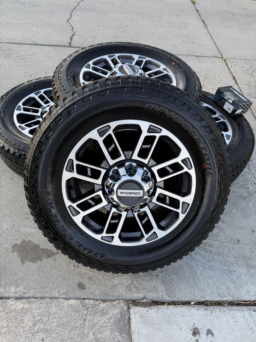 Brand new 2026 f250 platinum + wheels and tires