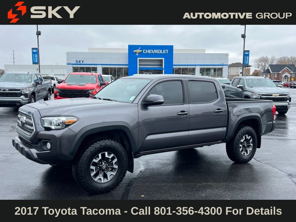 2017 TOYOTA TACOMA SR5 V6