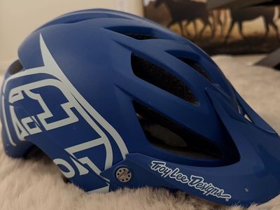 Troy Lee Designs TLD A1 Mountain Bike Helmet Blue XL/2XL - MIPS Technology