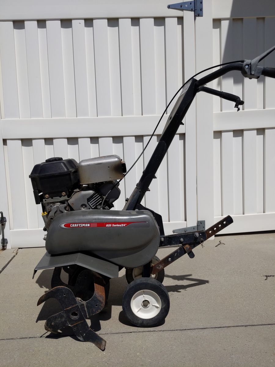 Tiller - Craftsman 825 Series 24" tiller