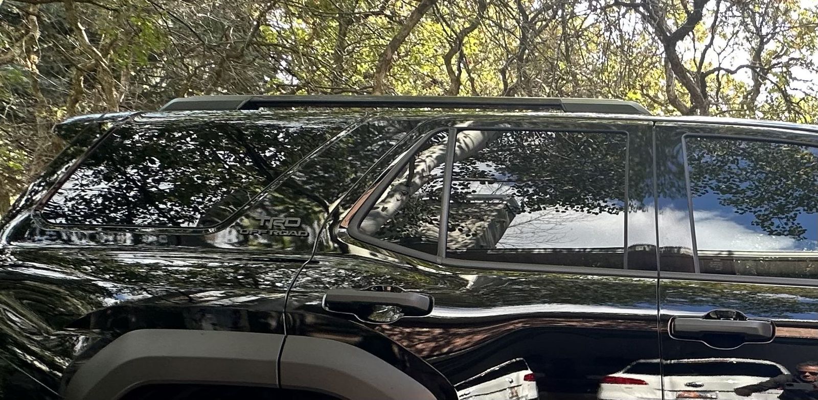 2025 Toyota 4Runner OEM Roof Rack / Roof Rails – Like New