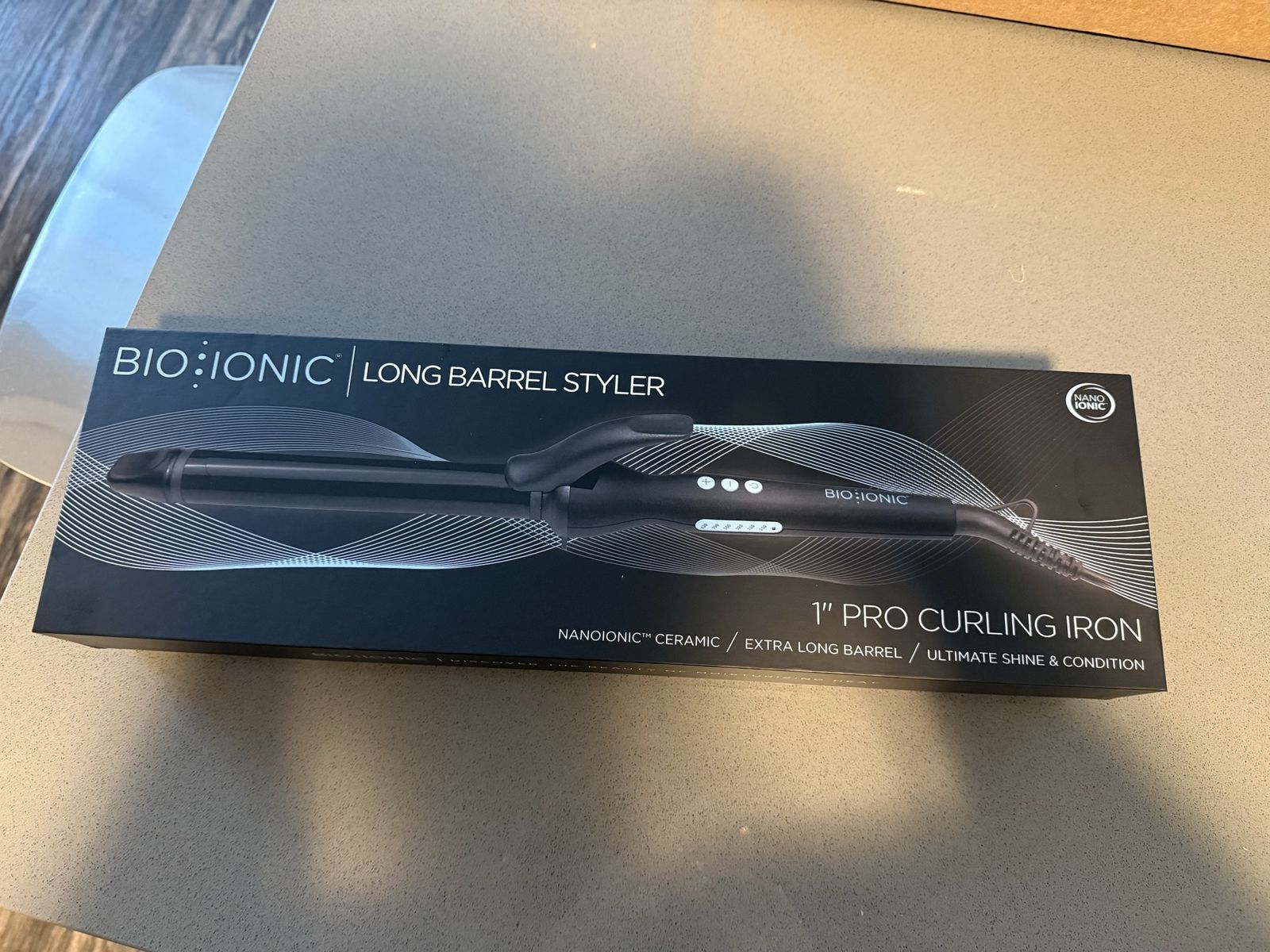 Brand New in Box Bioionic 1” Long Barrel Curling iron