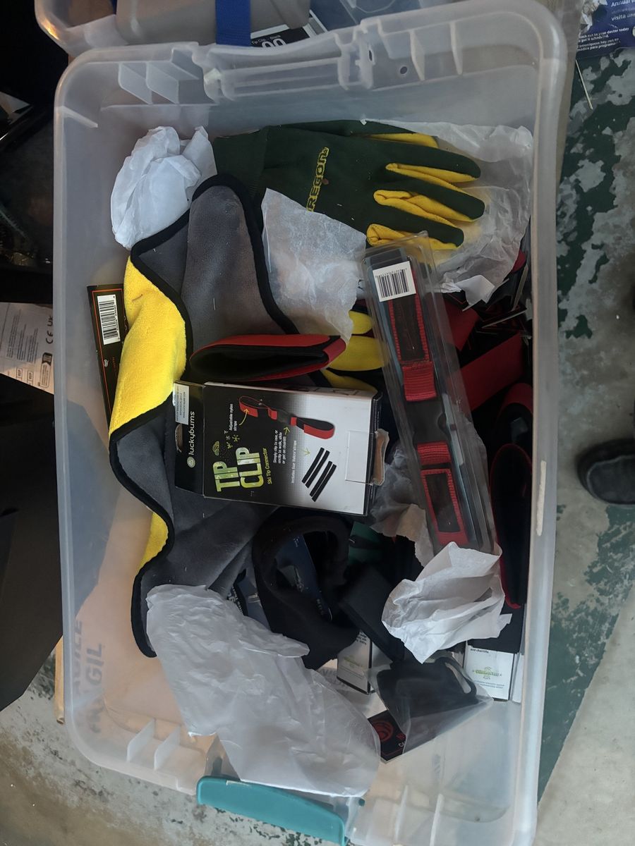 Miscellaneous bucket