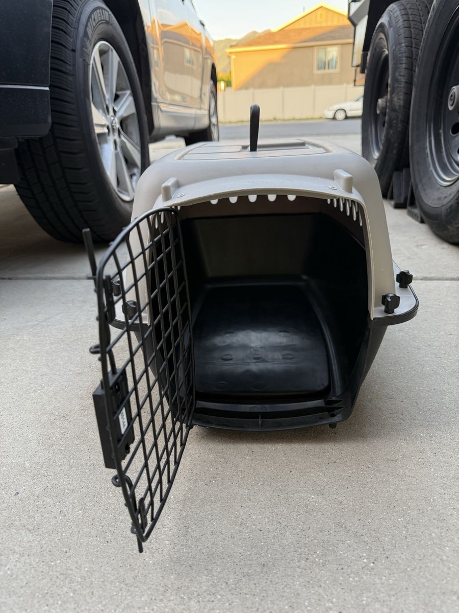 Animal Crate