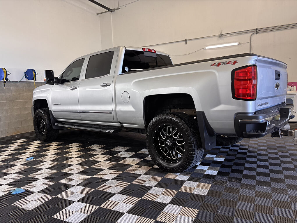 2017 CHEVROLET SILVERADO 3500HD LTZ